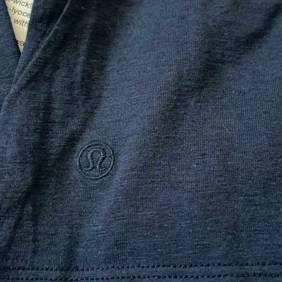 Lululemon Classic Fit Cotton Blend LS Shirt Color True Navy Size 10 NWT - Picture 6 of 7